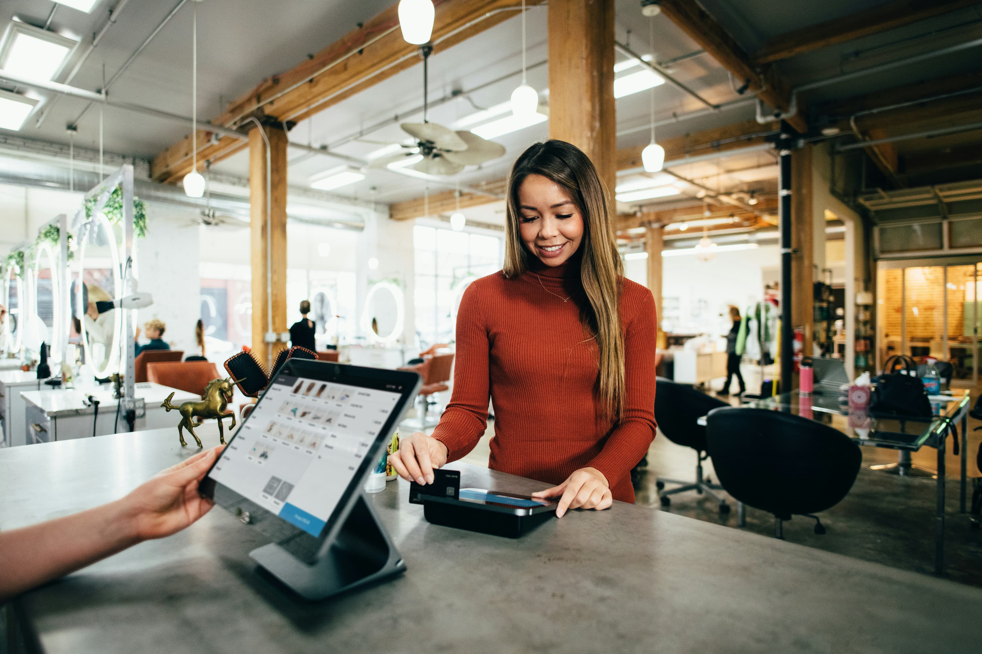 Automating E-Commerce with AI Predictive Analytics